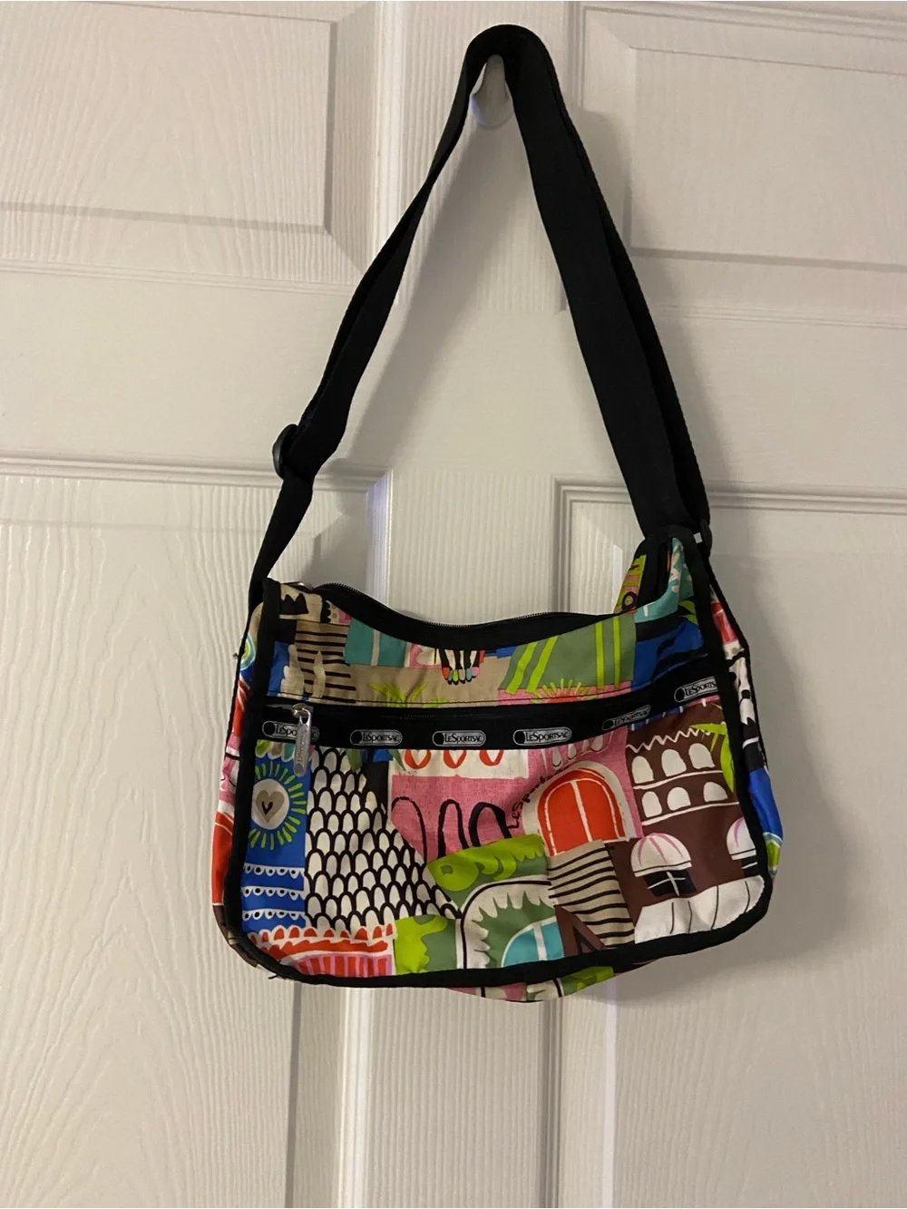Lesportsac very good